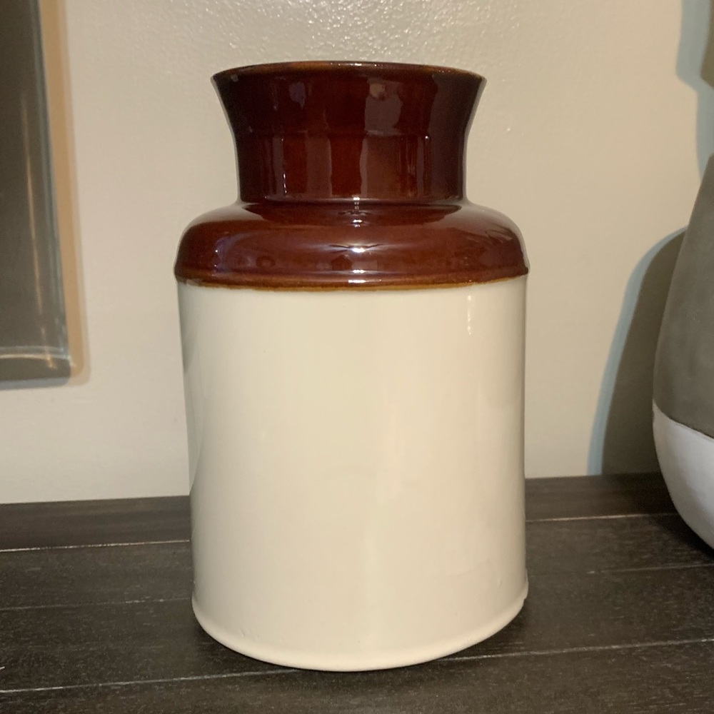 Vintage Primitive Farmhouse McCoy Utensil Holder Crock